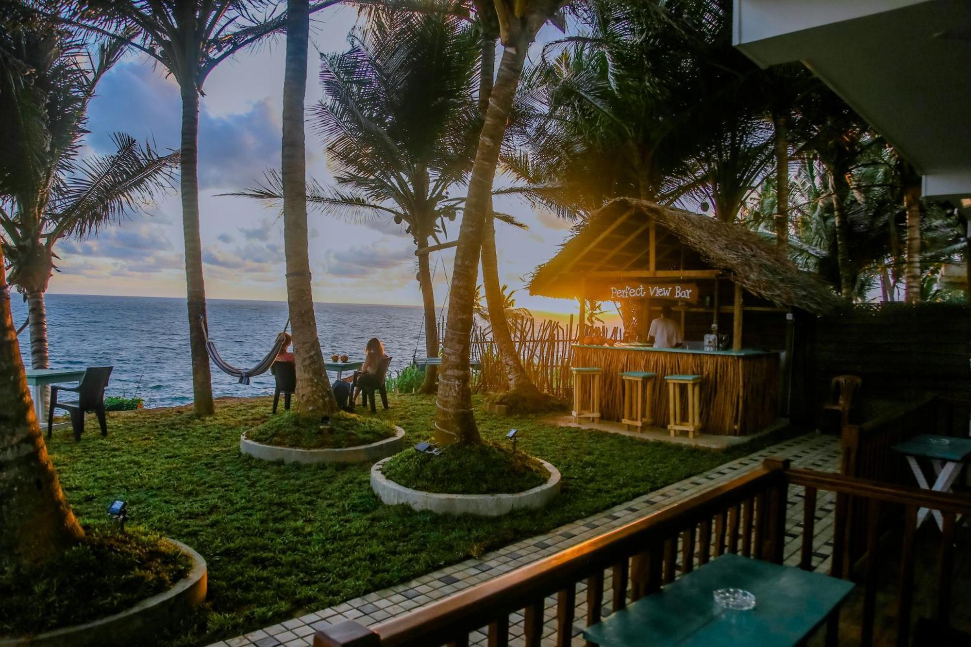 Perfect View Mirissa Hotel Exterior photo